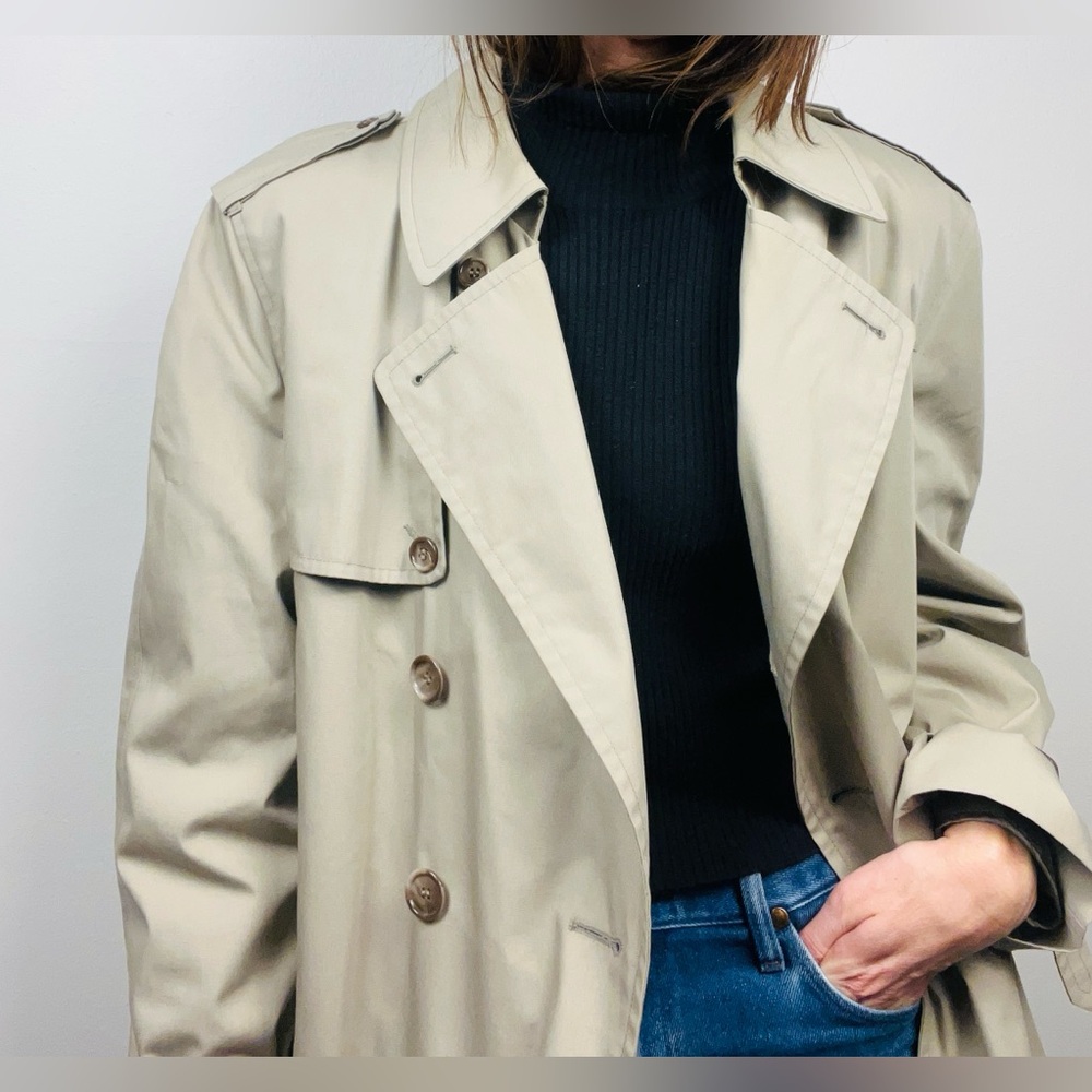 Vintage London Fog Double-Breasted Trench Coat — Removable Lining, 42 short